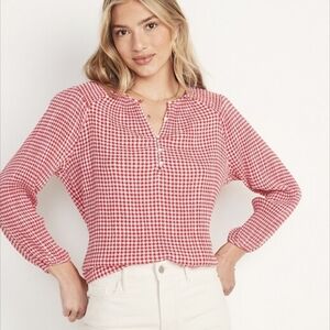 OLD NAVY- Gingham Smocked Poet Blouse